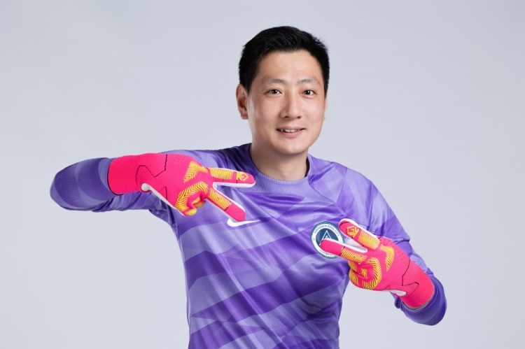 今天是赵石的生日 让我们一起祝石哥生日快乐呀