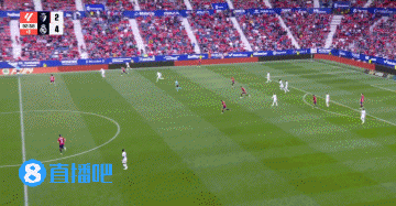 可惜！居勒尔中圈超级吊射击中横梁，巴尔韦德补射踢疵