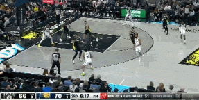 过分了！克拉克斯顿空接暴扣后骑到内史密斯身上