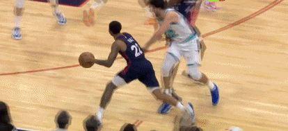 油箱还有油！巴图姆空切接佩恩传球双手暴扣！