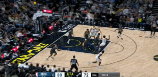 电光火石！亚历山大-沃克与时间赛跑1V3欧洲步打进压哨球