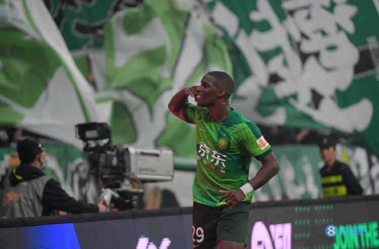 博主：热身赛北京国安6-1沧州雄狮，法比奥戴帽曹永竞梅开二度