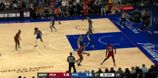 适应新潮流！阿德巴约连续4场命中三分球