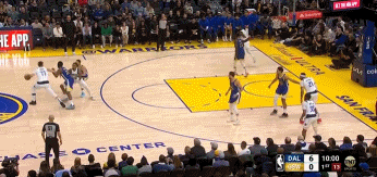 东契奇本赛季三分命中数达到258个 刷新独行侠队史纪录！