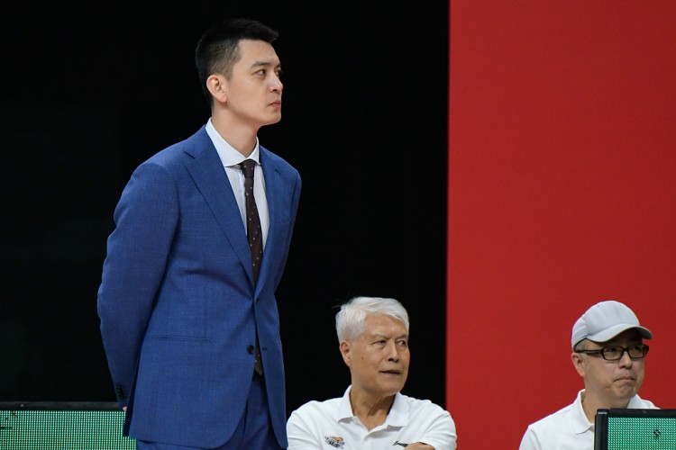 杨鸣：第三阶段3连胜&之前三胜广东 导致大家的心态没调整到最佳