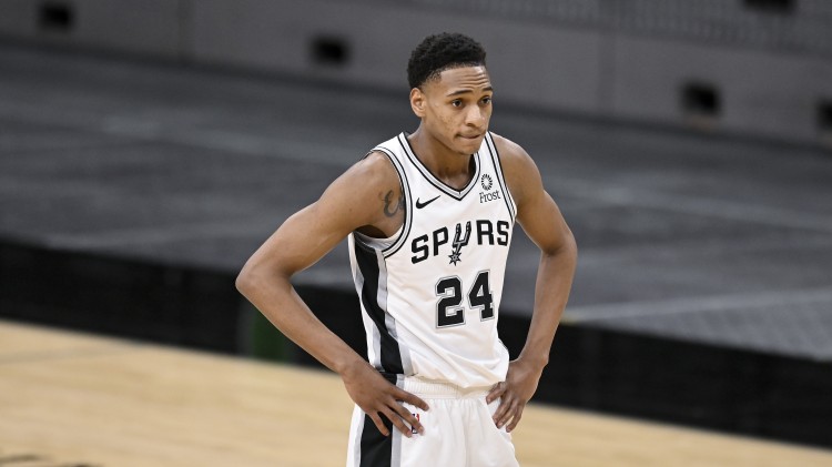 瓦塞尔：失误多是我们本赛季的主要问题 韦斯利在防守端进步很大