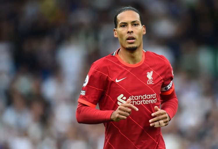 范迪克：麦卡利斯特的进球非常精彩 年轻球员需冷静不要急于求成