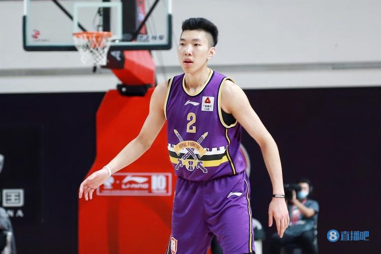 探长：廖三宁对广东赛前一天突遇腰伤 带伤上阵但心有余而力不足