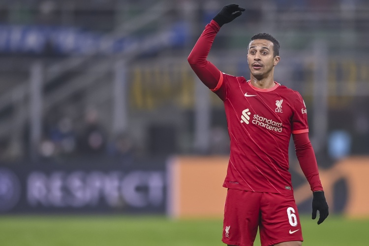 本赛季仅踢5分钟，西媒：伤病多&工资高，利物浦不考虑续约蒂亚戈