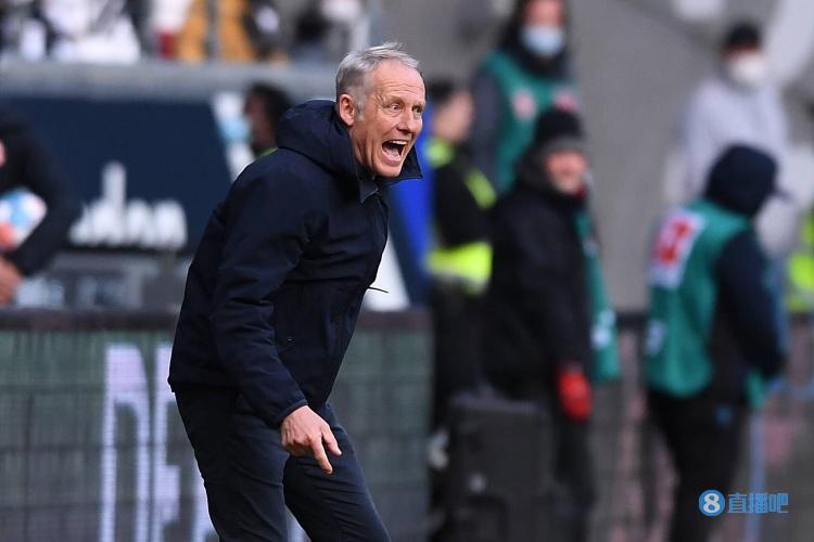 官方：弗赖堡主帅施特赖希赛季结束后卸任，已执教球队12年