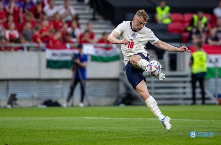 鲍文谈英格兰队征召：我认为自己今年一整年展现出持续性高水平