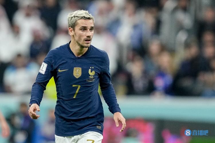 为国连战84场纪录终结！官方：格列兹曼因伤退出本期法国队