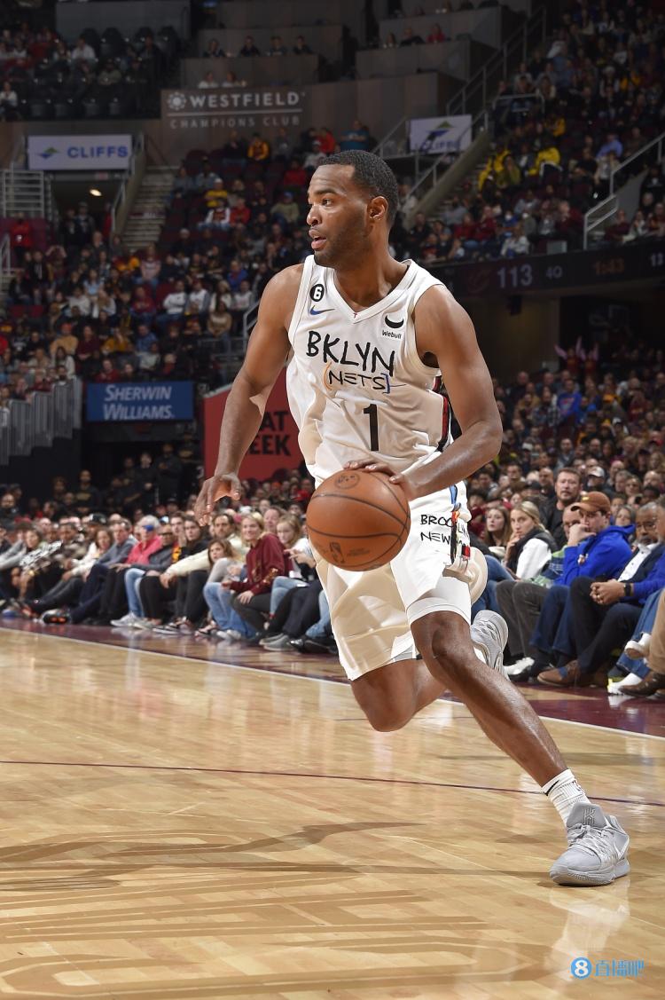 Shams：TJ-沃伦与森林狼签下第二份10天短合同