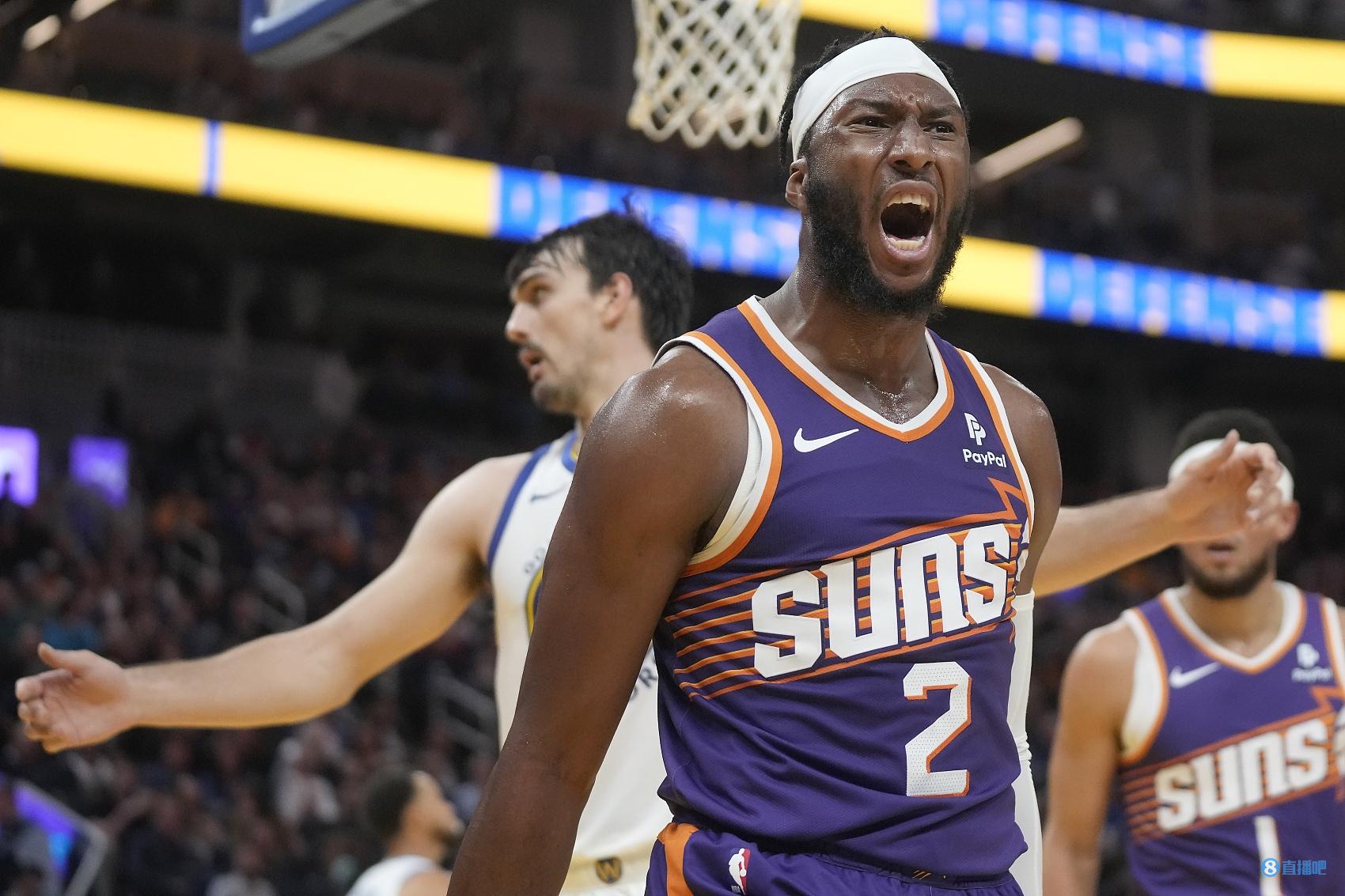 沃格尔：我们会按照比赛情况给奥科吉安排角色 他能让阵容更灵活