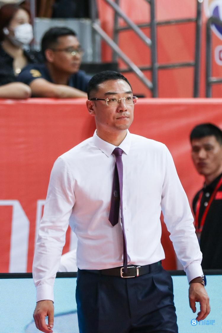 刘鹏：北京是传统强队 今晚抱着一个拼对手的心态