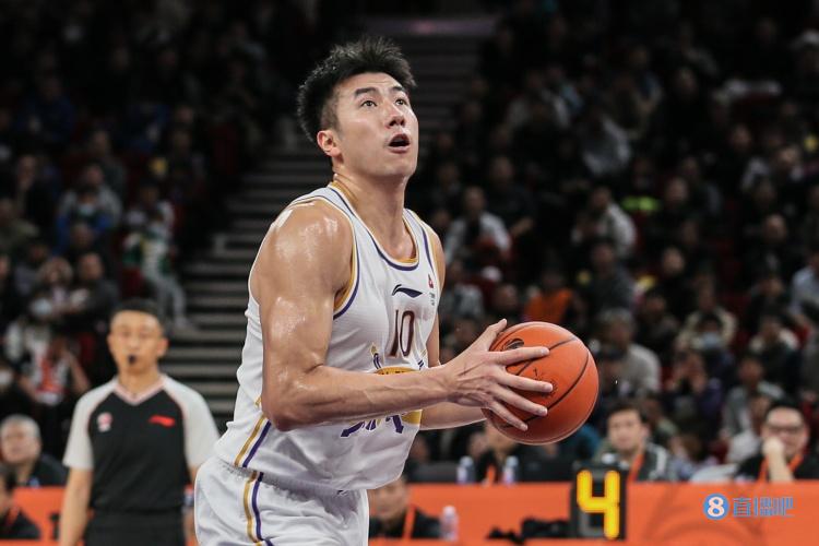 快复出了！闵鹿蕾：邹雨宸恢复了八成 已经在积极康复了