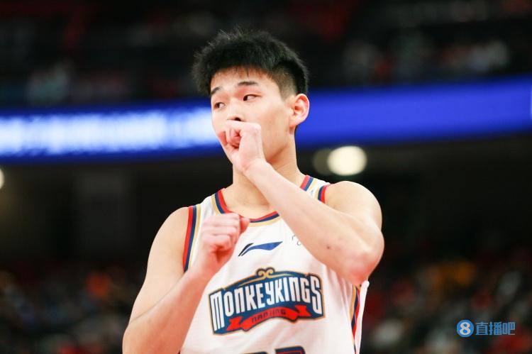 难挽败局！林葳12中9&三分3中3高效砍下23分4篮板4助攻