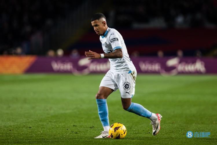 英媒：曼城已同意今夏签下萨维奥，据信球员加盟协议已达成