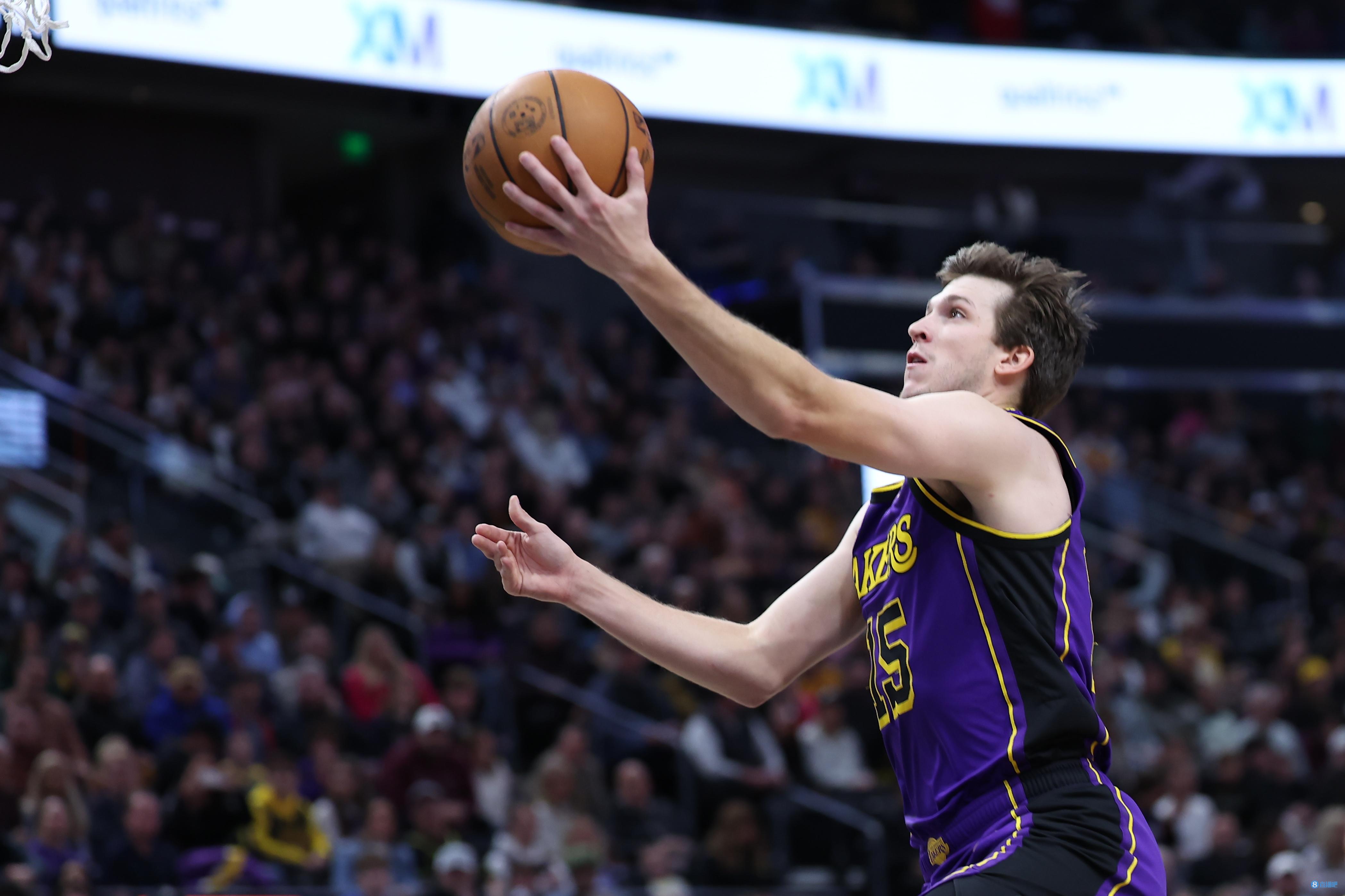 里夫斯谈计时器崩溃：不能任由它一直故障 但这不是裁判的问题