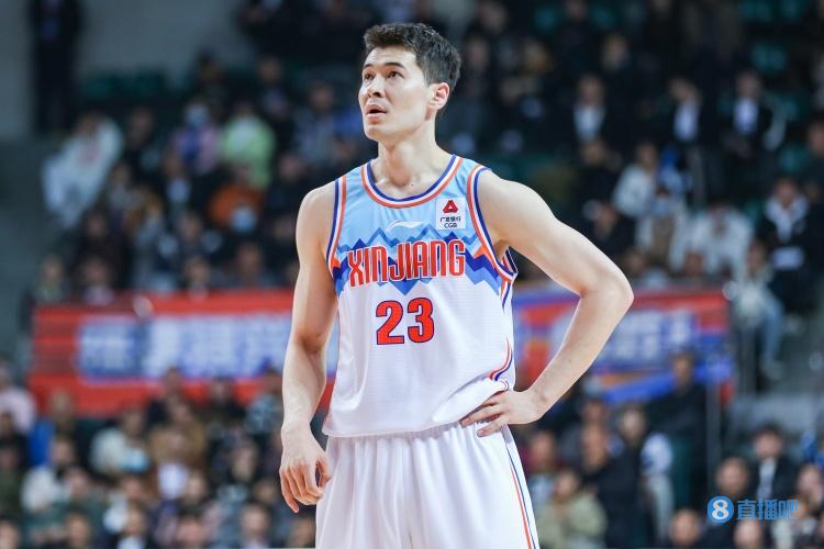 全面表现难救主！阿不都14中8拿到21分6板8助3断