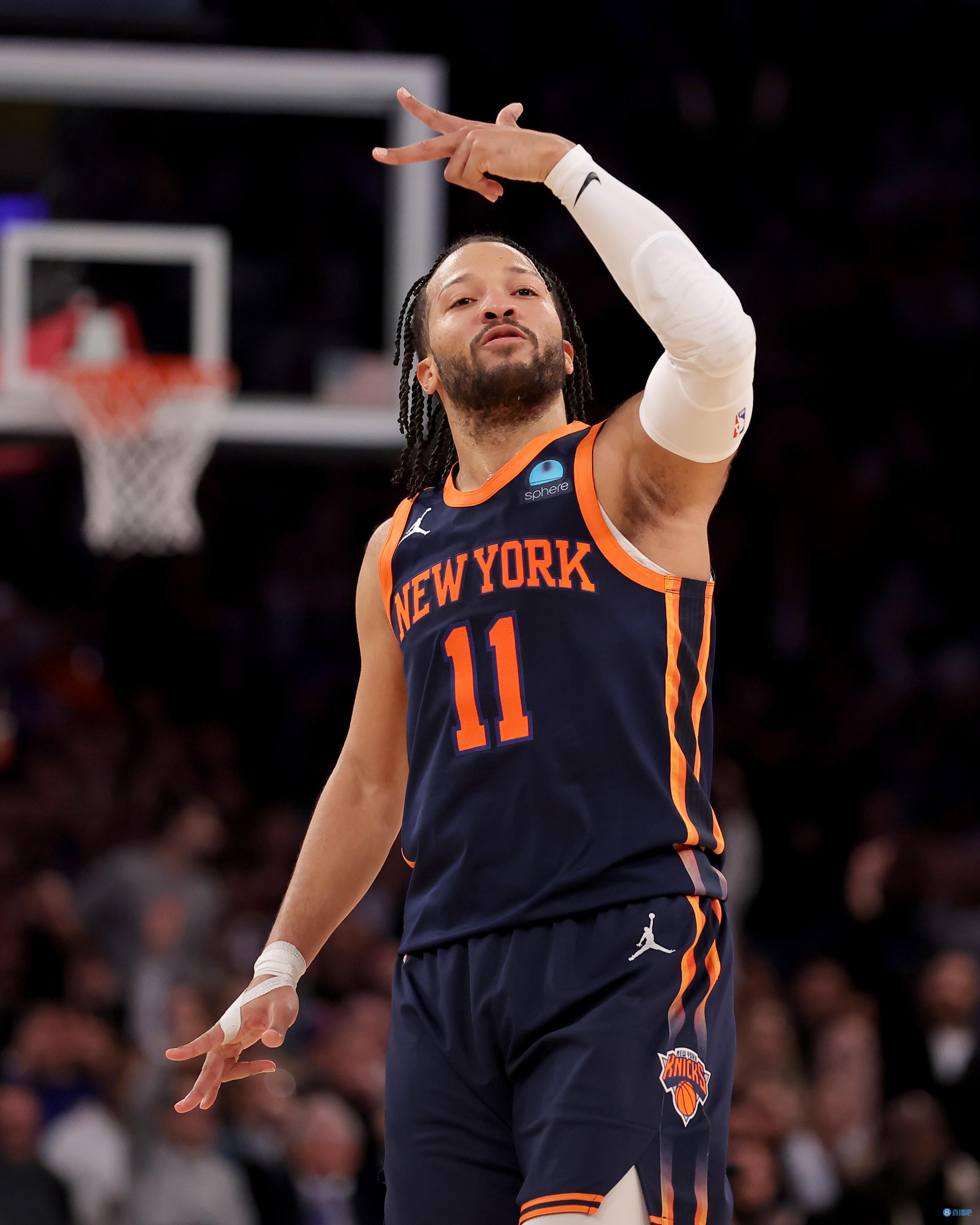 就是挡不住！布伦森30中14&17罚15中爆砍全场最高45分 正负值+17