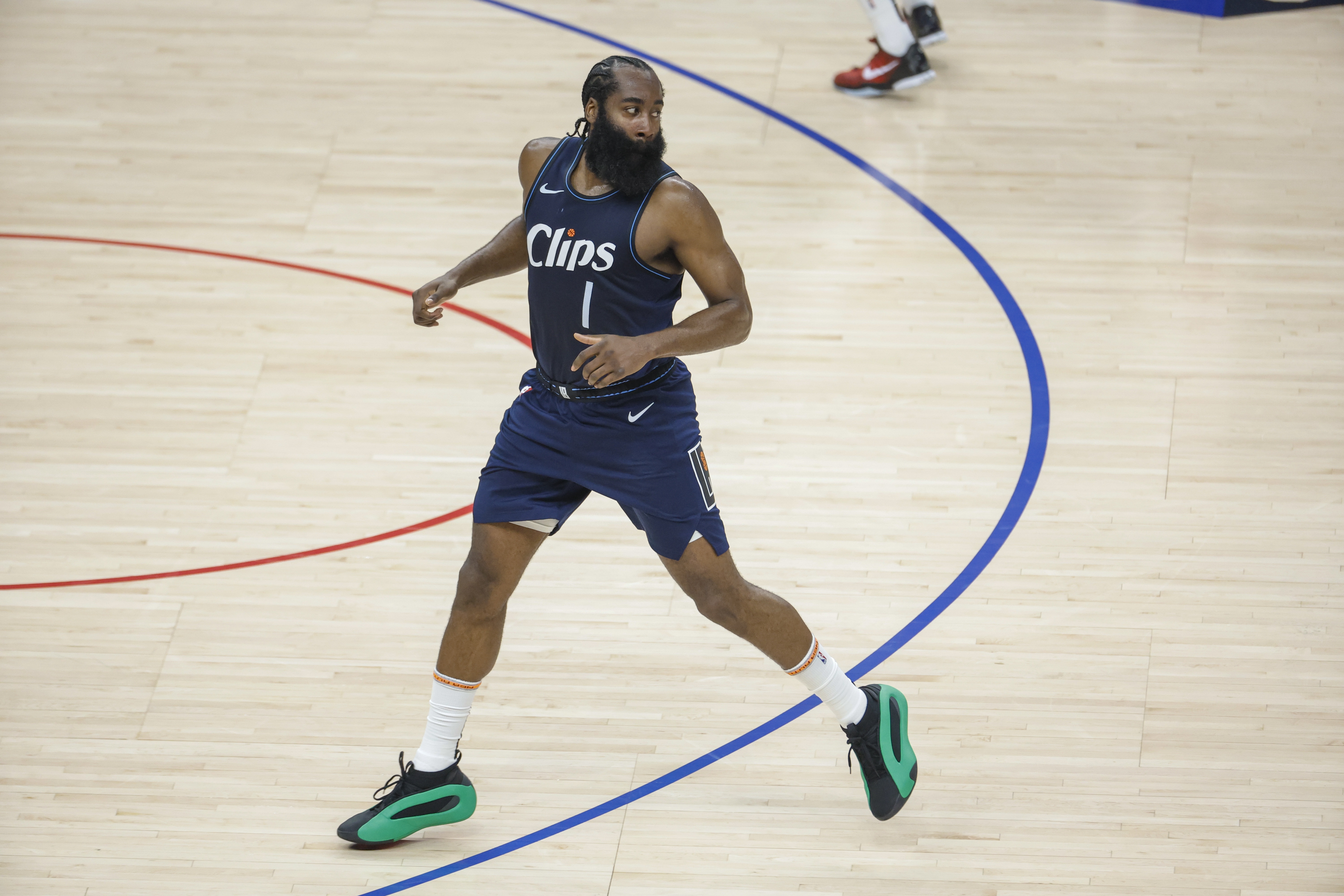 巴朗-戴维斯：上场哈登出手少就输球了 他打出侵略性快船才更好