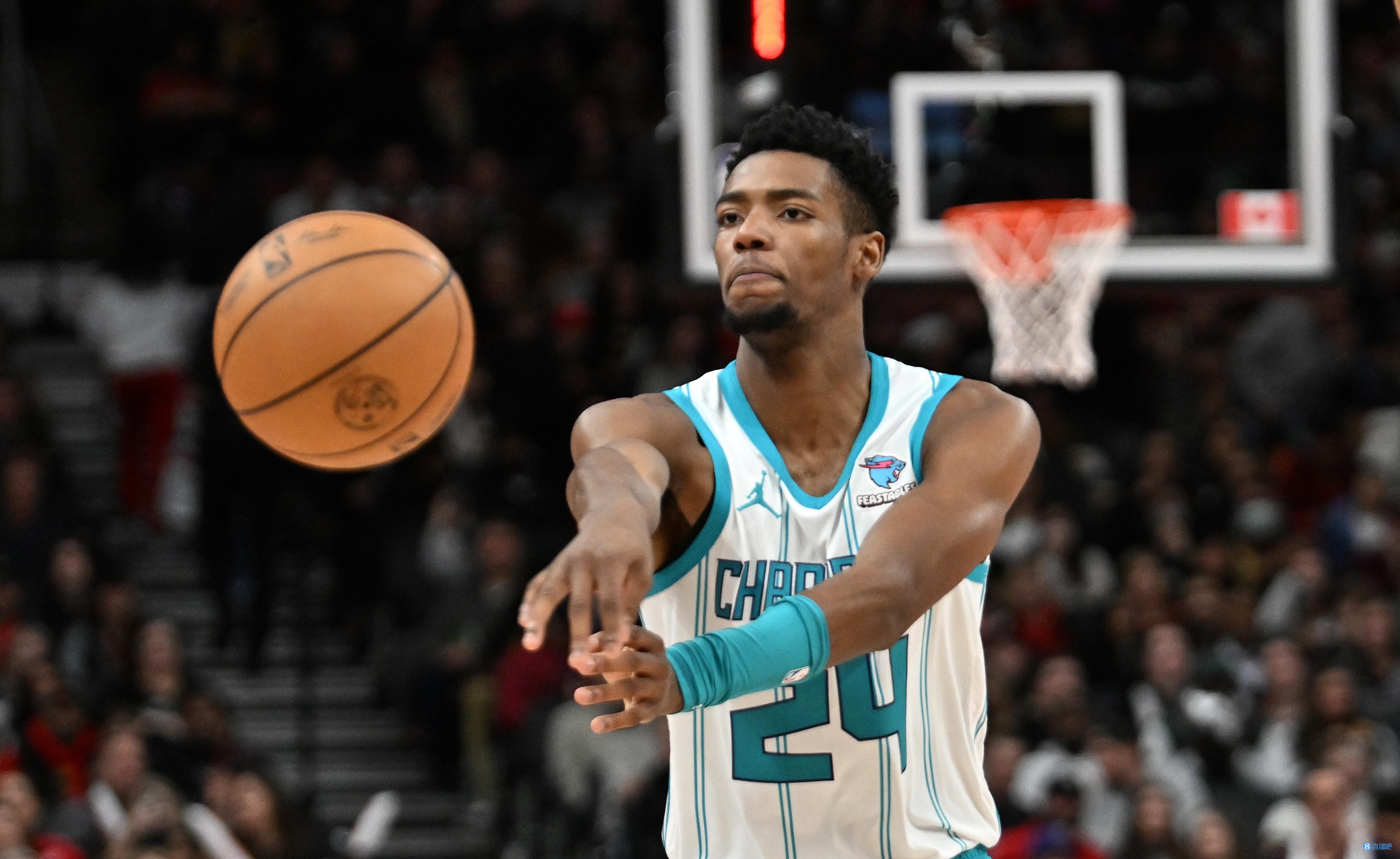 KD：我对米勒的表现印象深刻 每年这会儿新秀们都开始了解比赛了