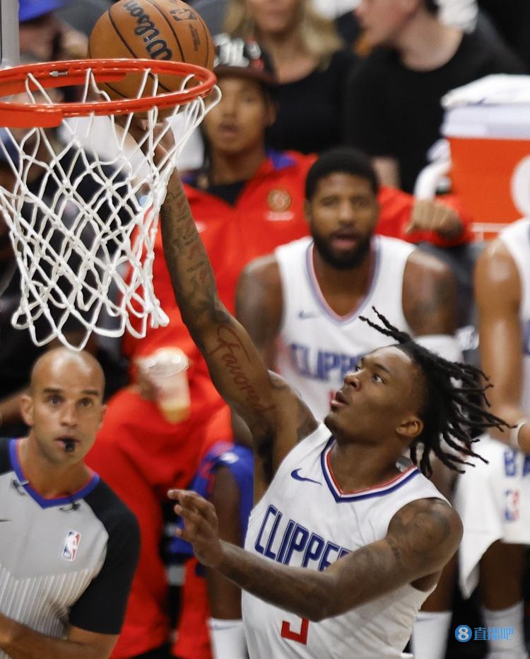 神奇不再！海兰德9中2&三分6中1 得到5分2板4助2断1帽