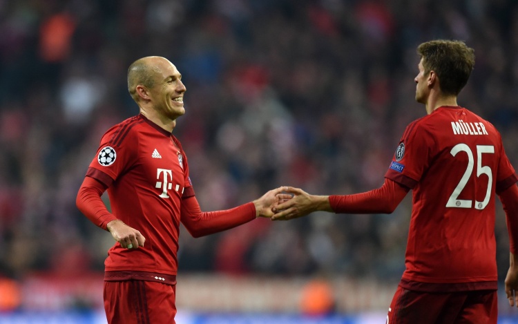 还是关键先生吗？34岁穆勒战枪手进5球队史最多，莱万罗本打入3球