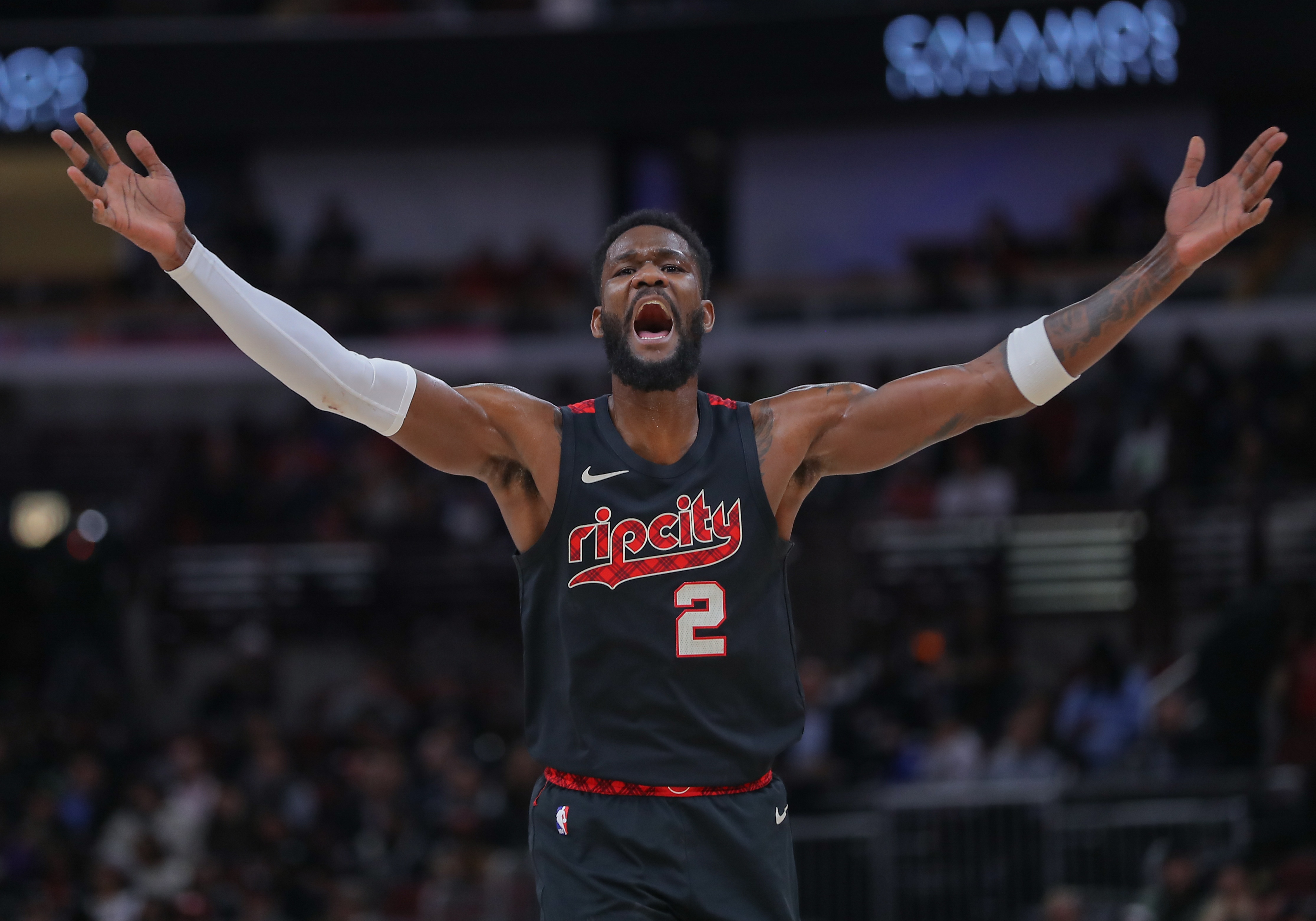 本赛季球队战绩不佳！艾顿：我们只专注于自己 我们在努力进步