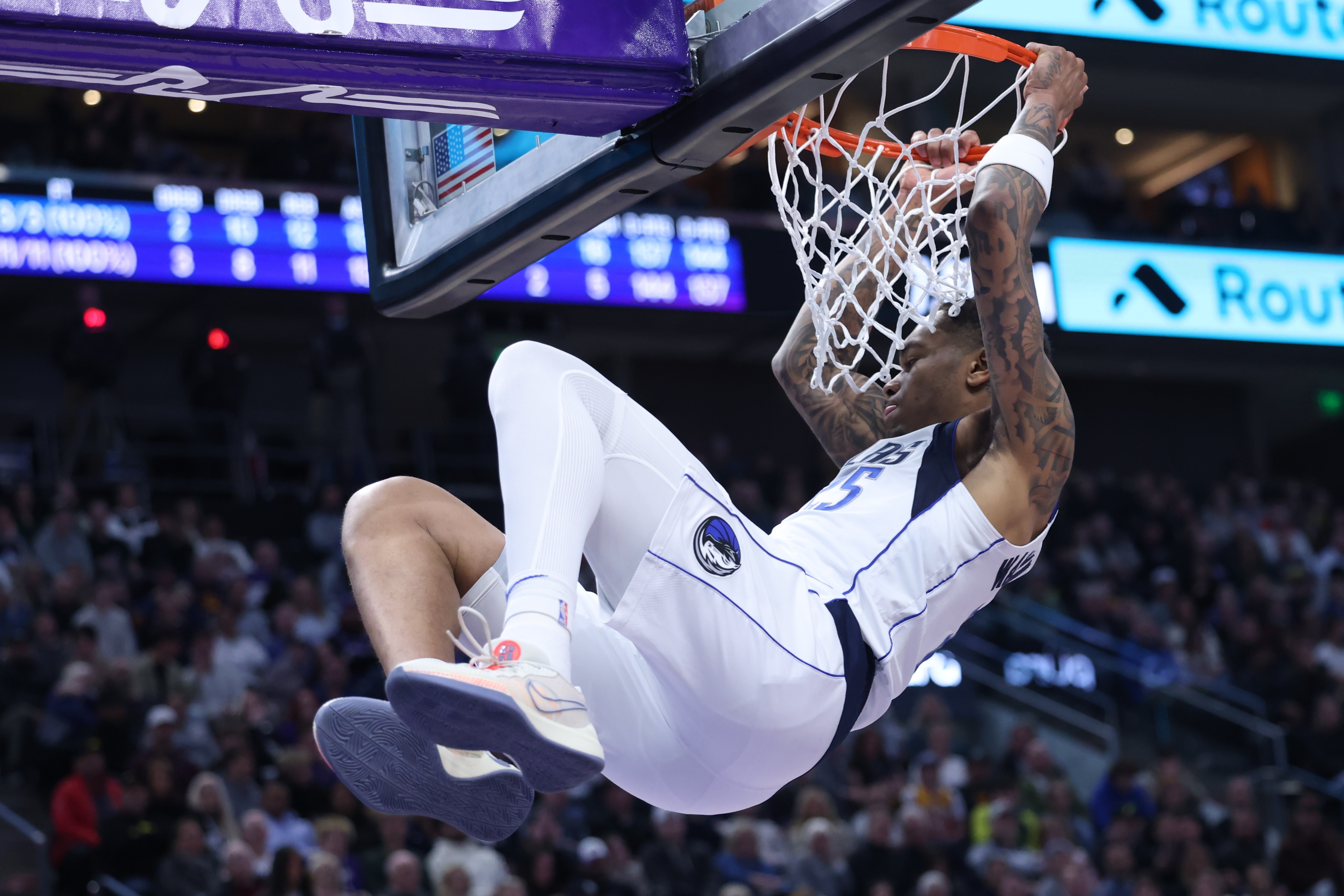 准绝杀+超巨表现！PJ-华盛顿18中12爆砍32分5板3助5断2帽