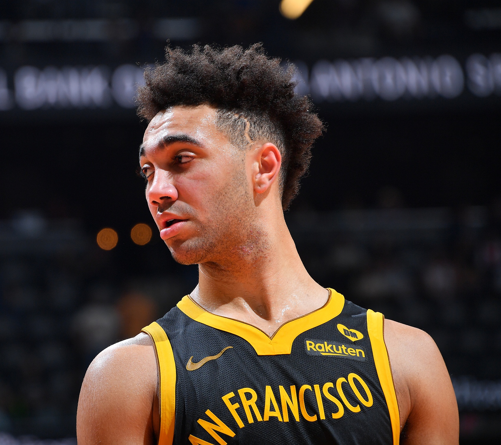 TJD：我的新秀赛季还算不错 显然我还有提升的空间