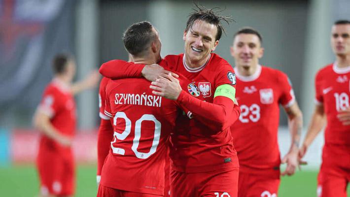 2023年10月13日 欧预赛-希曼斯基闪击布克萨建功 波兰客场2-0法罗群岛